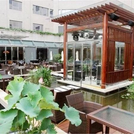 Zhongshan Lighting Era Hotel Экстерьер фото